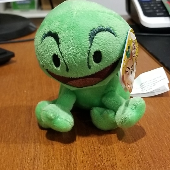 Nwt! Pascal plush from tangled the series. - Picture 1 of 3